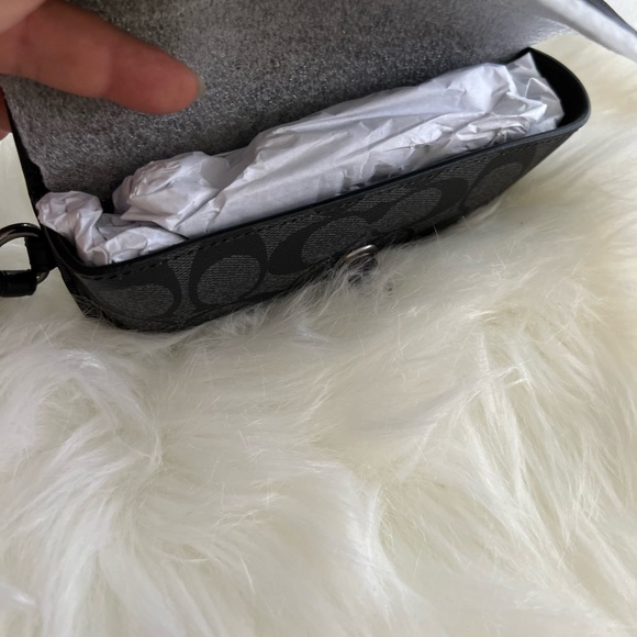 😱😍 coach signature sunglasses case - Picture 2 of 5